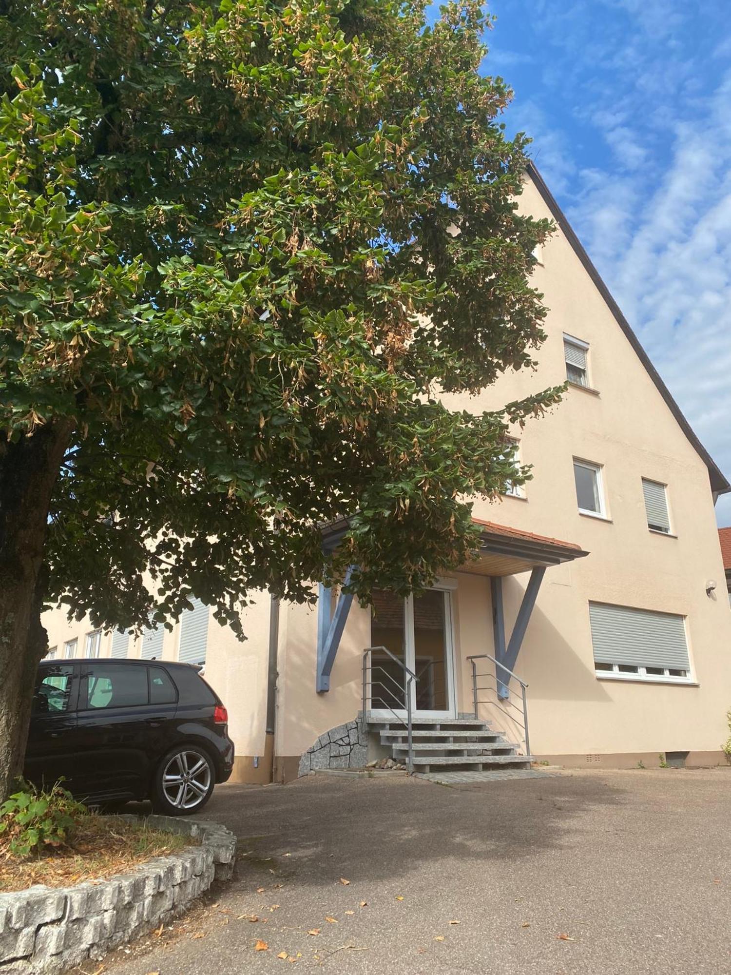Ferienwohnung Feucht Eg Naturnah Parkplatz Wlan Exterior photo